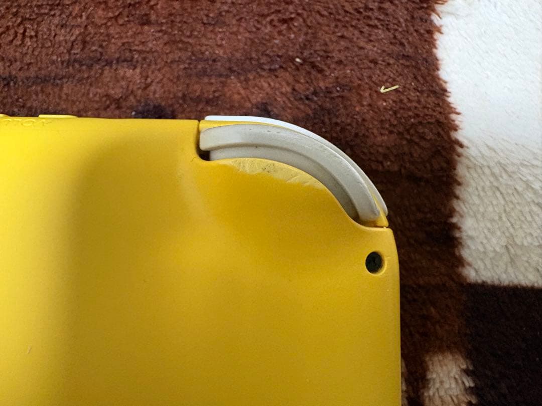 Nintendo Switch lite ライトイエロー