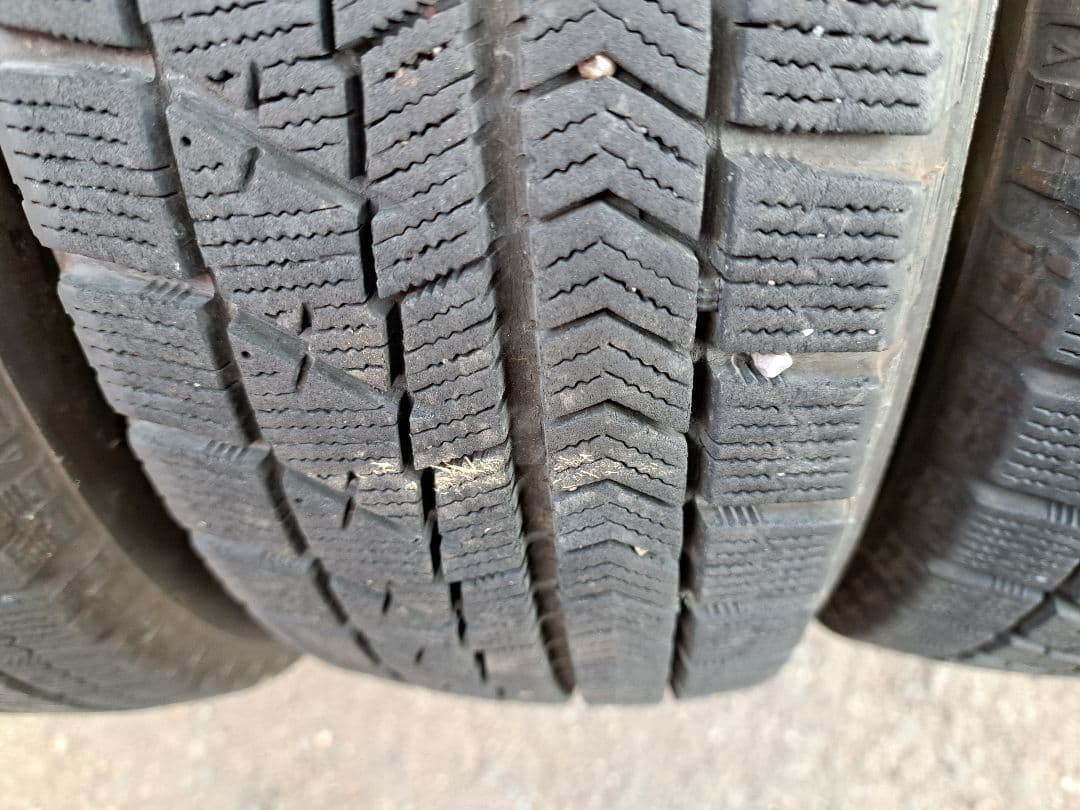 155/65R14バリ山！絶対安心ブリザック！お買い得ブリヂストン！送料￥300