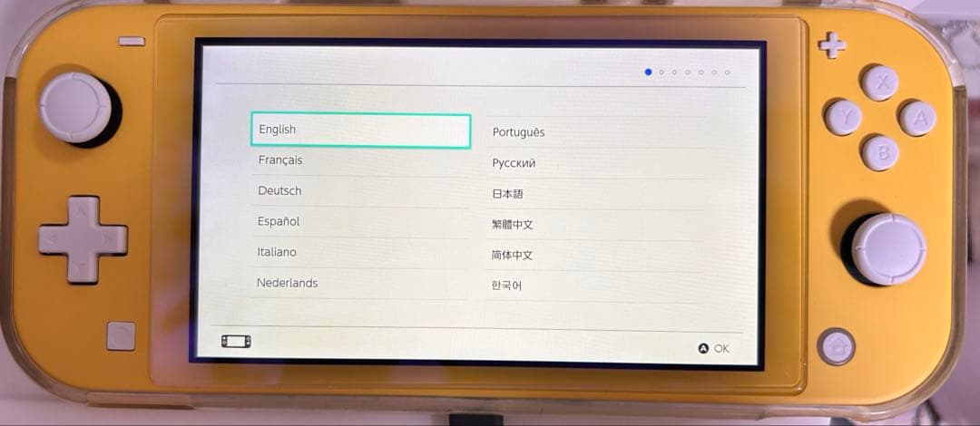 Nintendo Switch light イエロー☆付属品あり