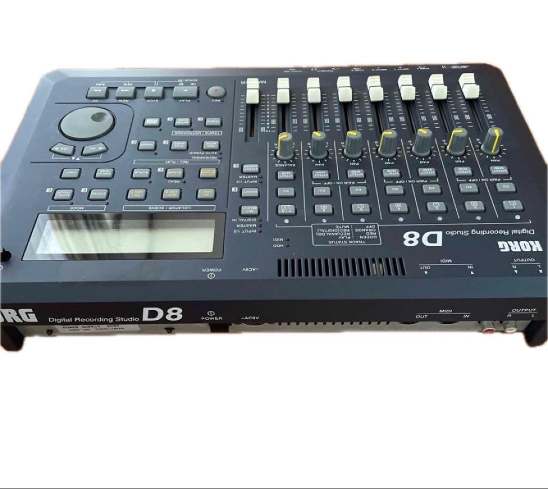 KORG D8 デジタル録音スタジオ/マルチトラックレコーダー