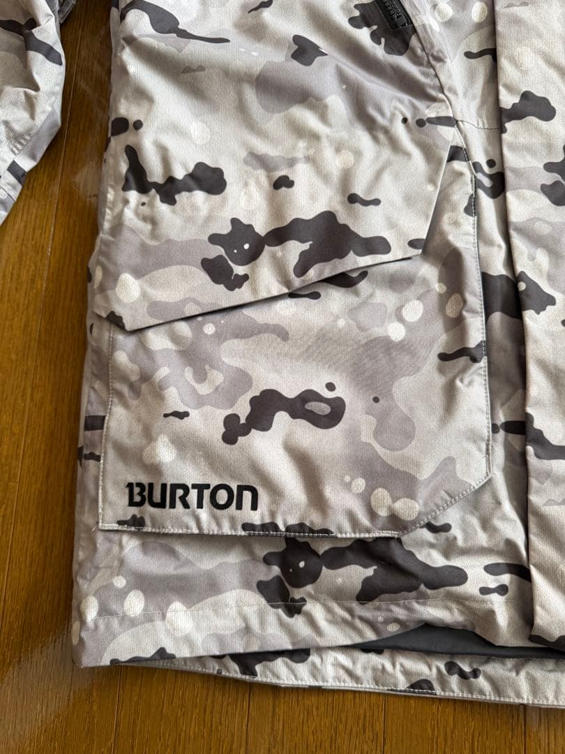 値下げ！BURTON スノーボードウェア S (グローブ付き)