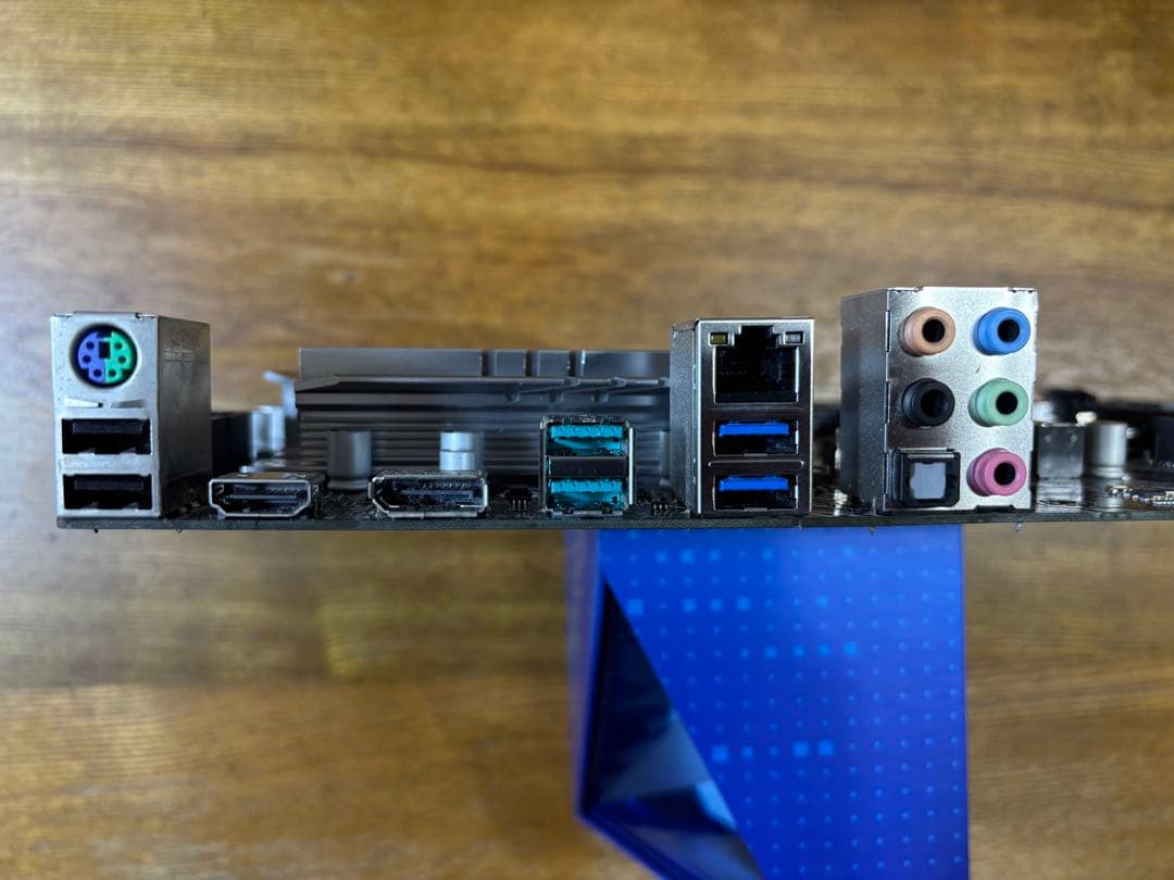 ASUS PRIME Z490-P Intel CPU MVMeネジ付き