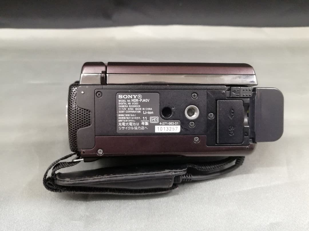 NO.198 SONY ビデオカメラ HDR-PJ40V アクセサリー付き