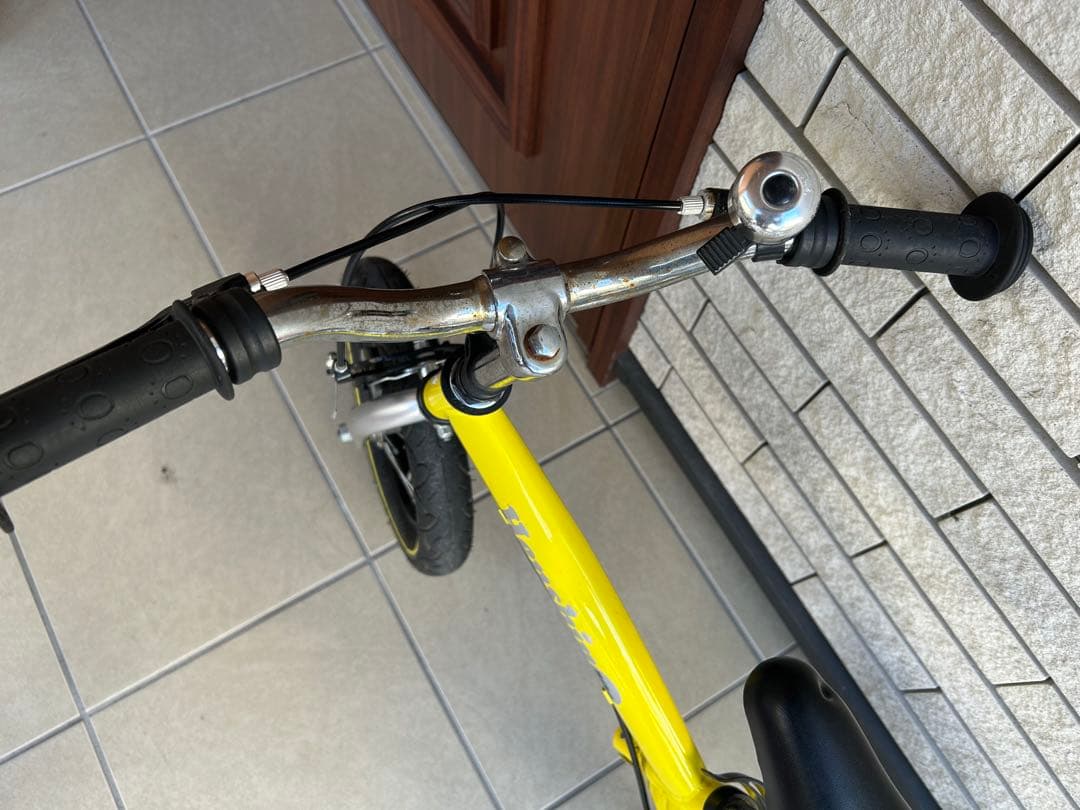 美品 へんしんバイク へんしんバイクS 12インチ ペダル・スタンドつき