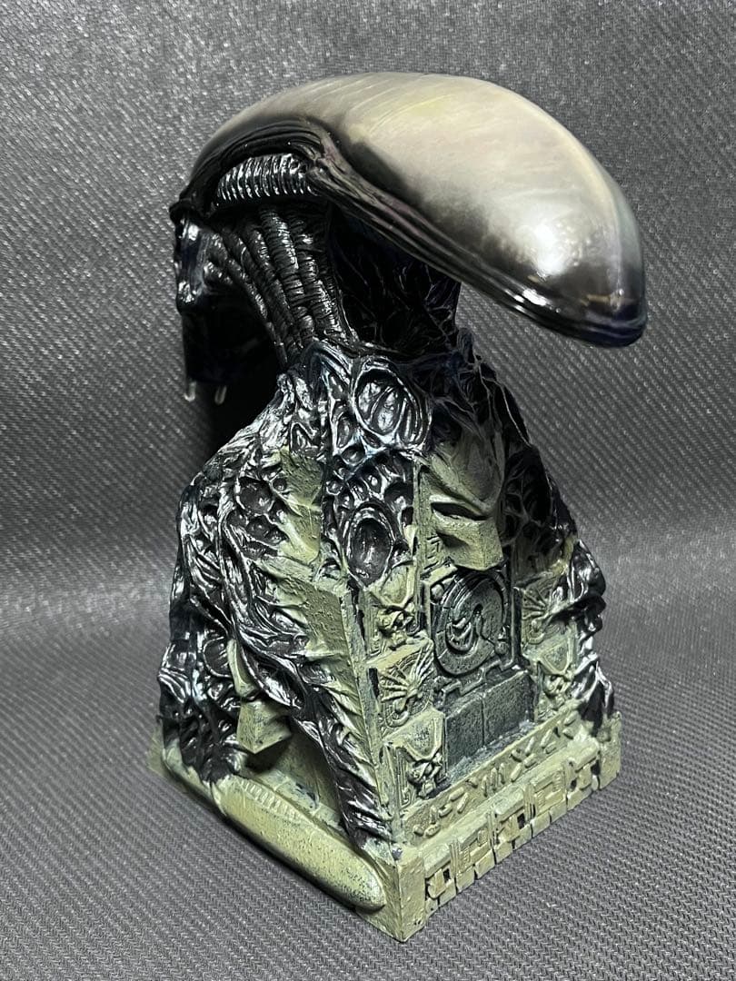 AVP エイリアンVSプレデター エイリアン リアルヘッドフィギュア