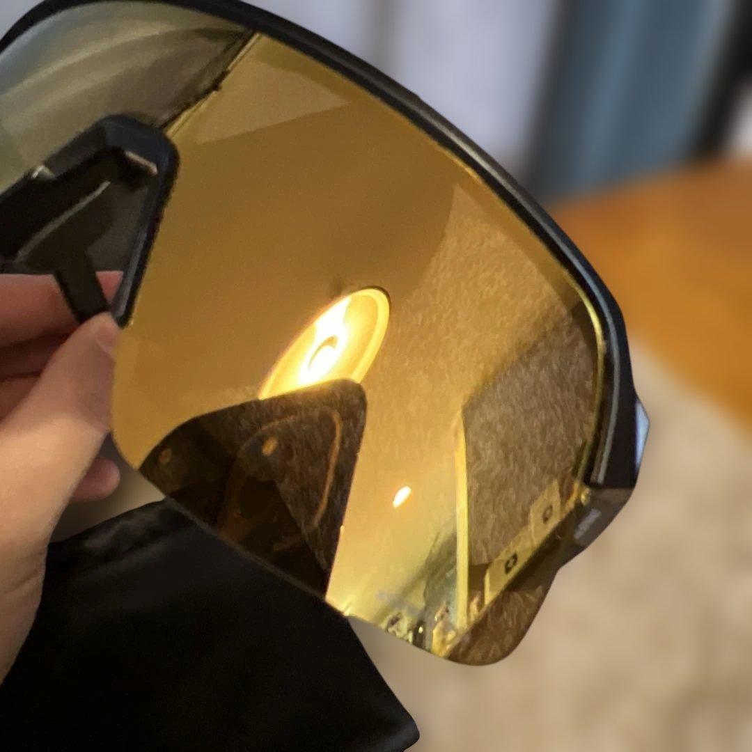 美品　オークリー　スートロライト　PRIZM 24K ゴールドレンズ