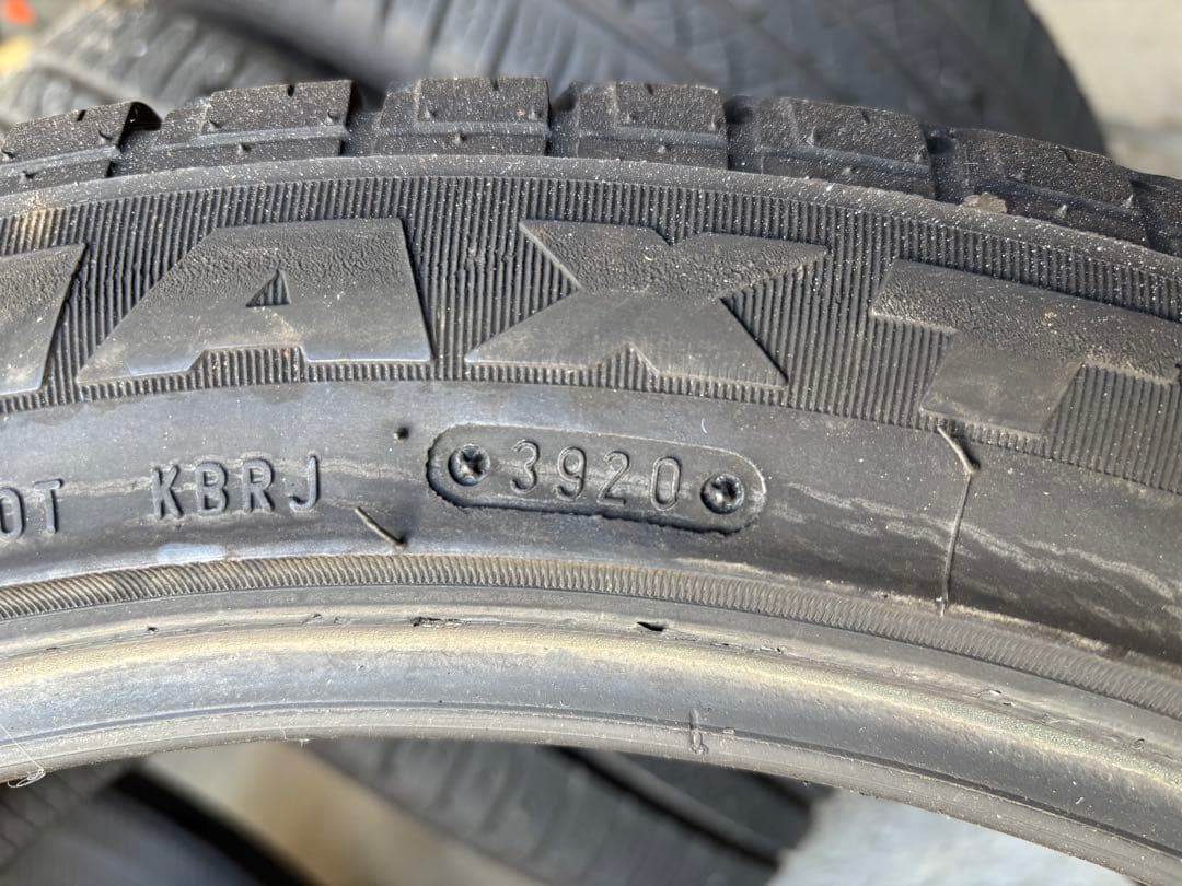 MAXTREK 235/45R20 サマータイヤ 夏タイヤ LOVEラグ