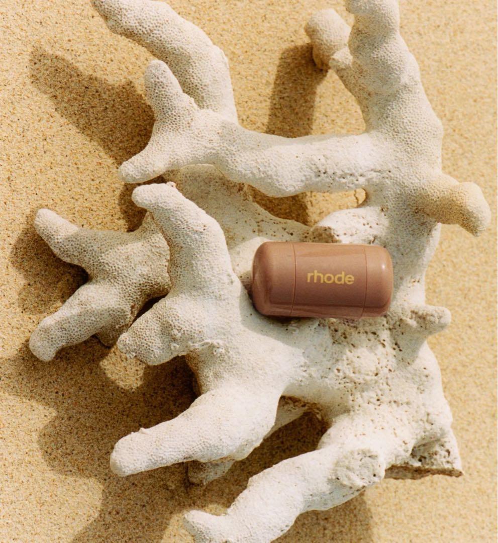 rhode pocket blush tan line チーク 【新品未使用】