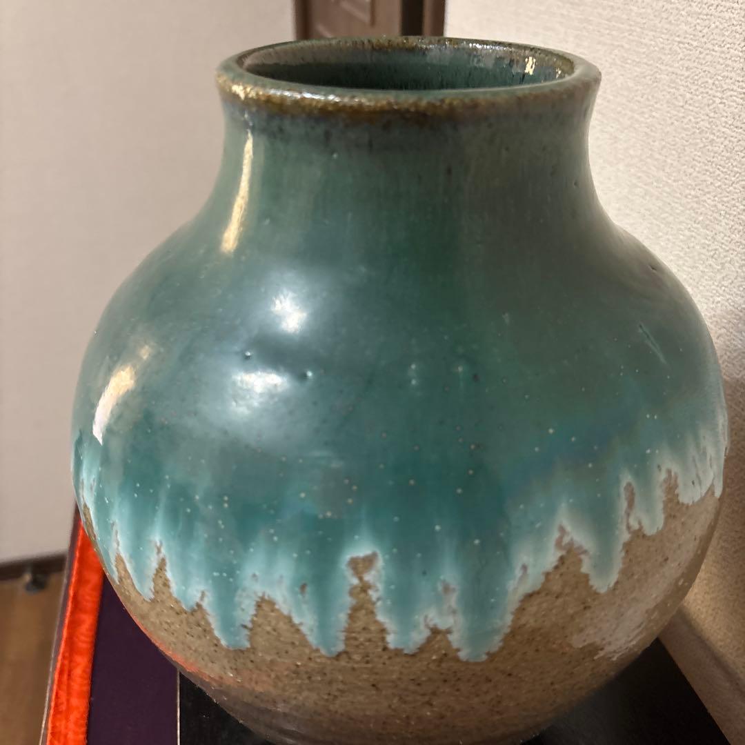 上野焼の壺（花瓶）