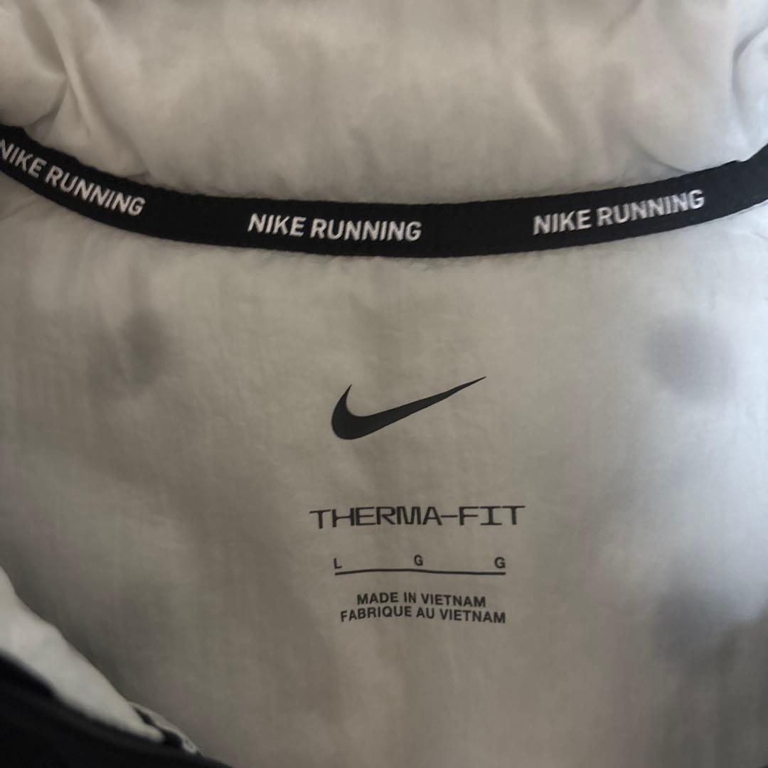 専用Nike ナイキTherma-Fit ベスト M ブラック