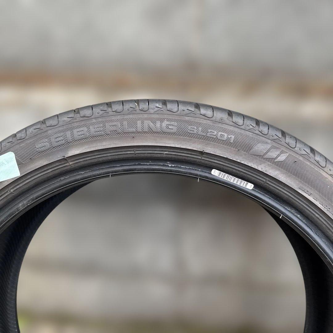SEIBERLNG 215/40R18 2本　22年製　中古品　1