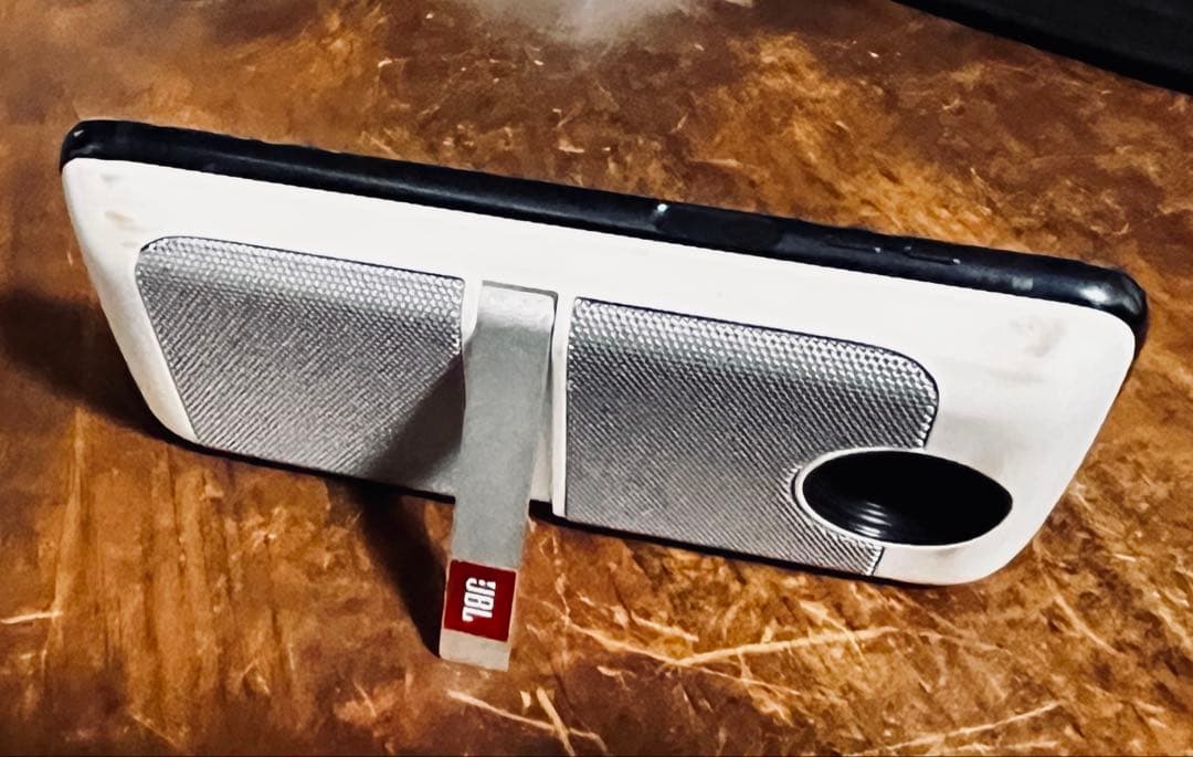 合体ガジェット！　モトローラ SIMフリースマホ & 各種MotoModsセット