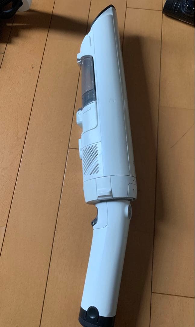 Shark スティッククリーナー LC400JWH