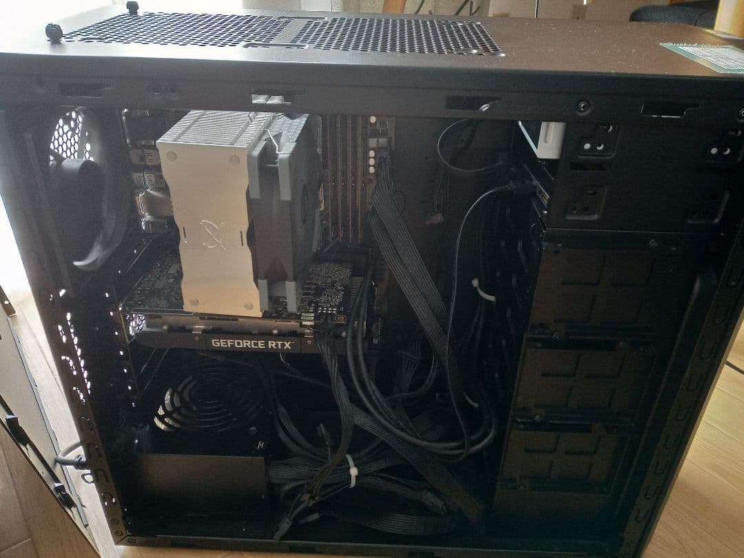 ゲーミングデスクトップPC Core i7 + RTX 2070