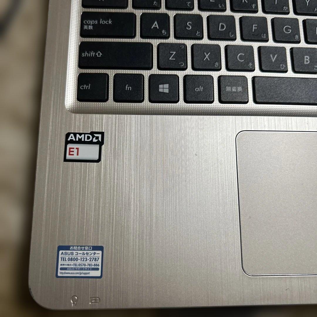 ASUS ノートPC Windows10