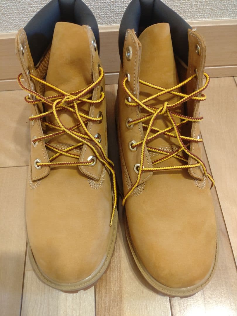 とんかつ　Timberland 　ベージュハイカット　23.5センチ