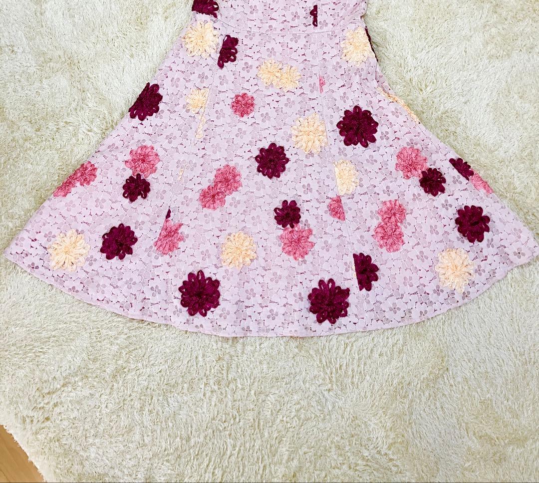 トッカ　ワンピース　ピンク　サイズ4 フレア　花柄刺繍　レース