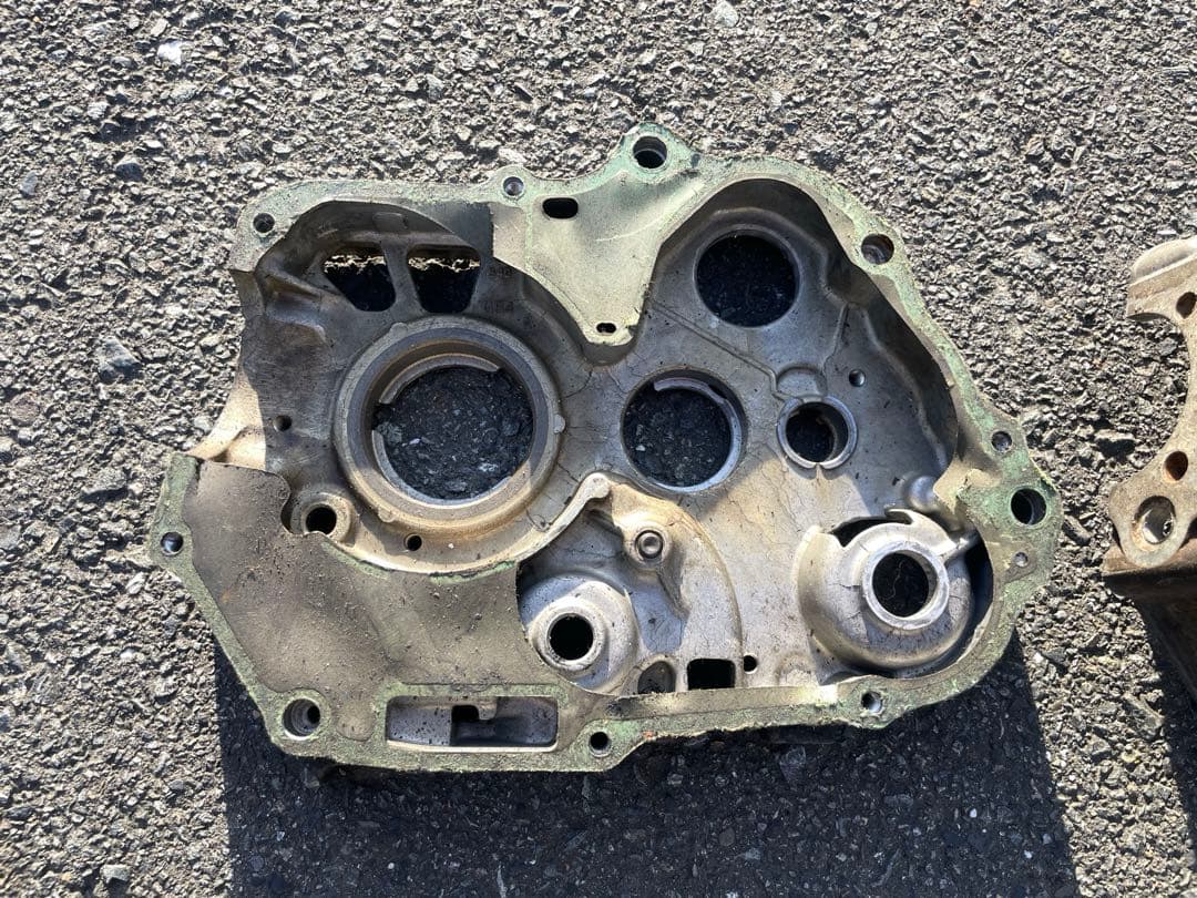 モンキー　z50j クランクケース　エンジン　やられ仕様