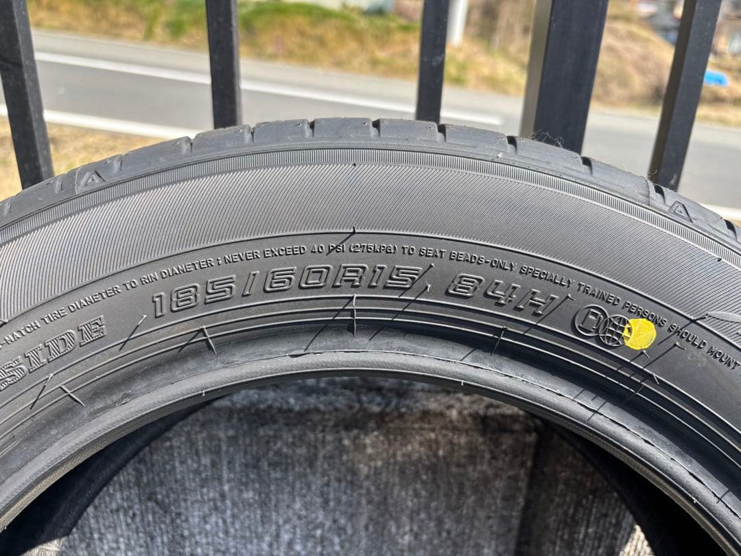 新車外し185/60R15 送料込み　2026製造