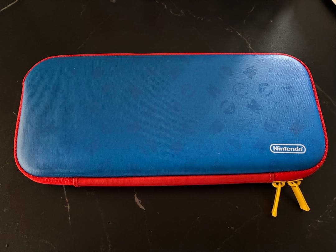 任天堂スイッチ　マリオレッド×ブルー　本体