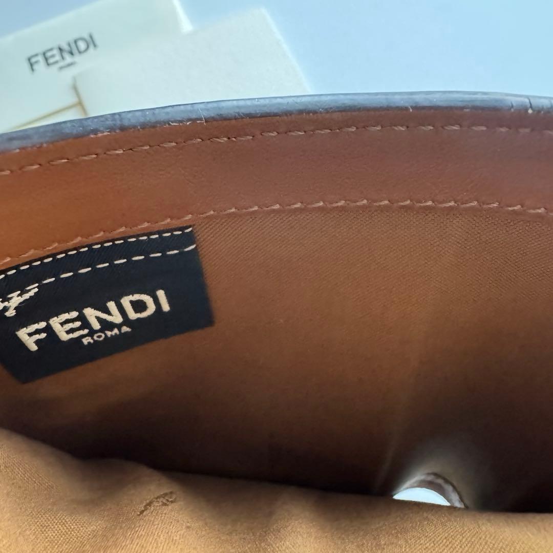 【限定価格】 328 FENDI フェンディ 2つ折り財布