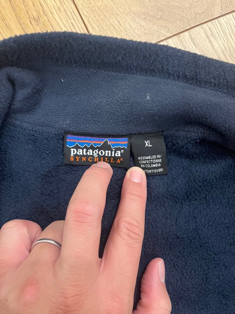 【週末限定価格】シンチラフリースベストpatagonia ネイビー古着
