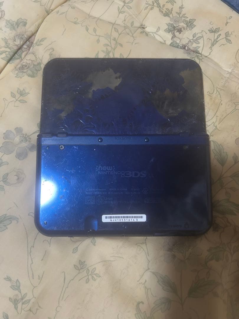 New Nintendo 3DS 本体 ブルー ニンテンドー3DS ソフト
