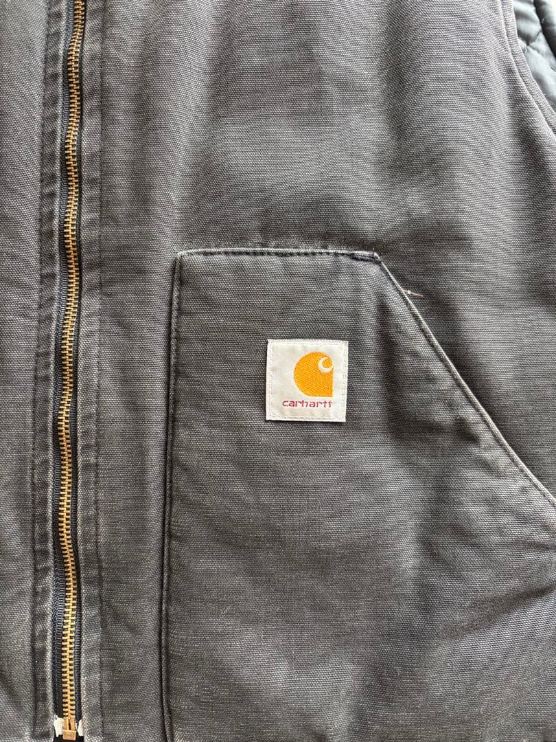 Carhartt カーハートベスト　ブラックフェード