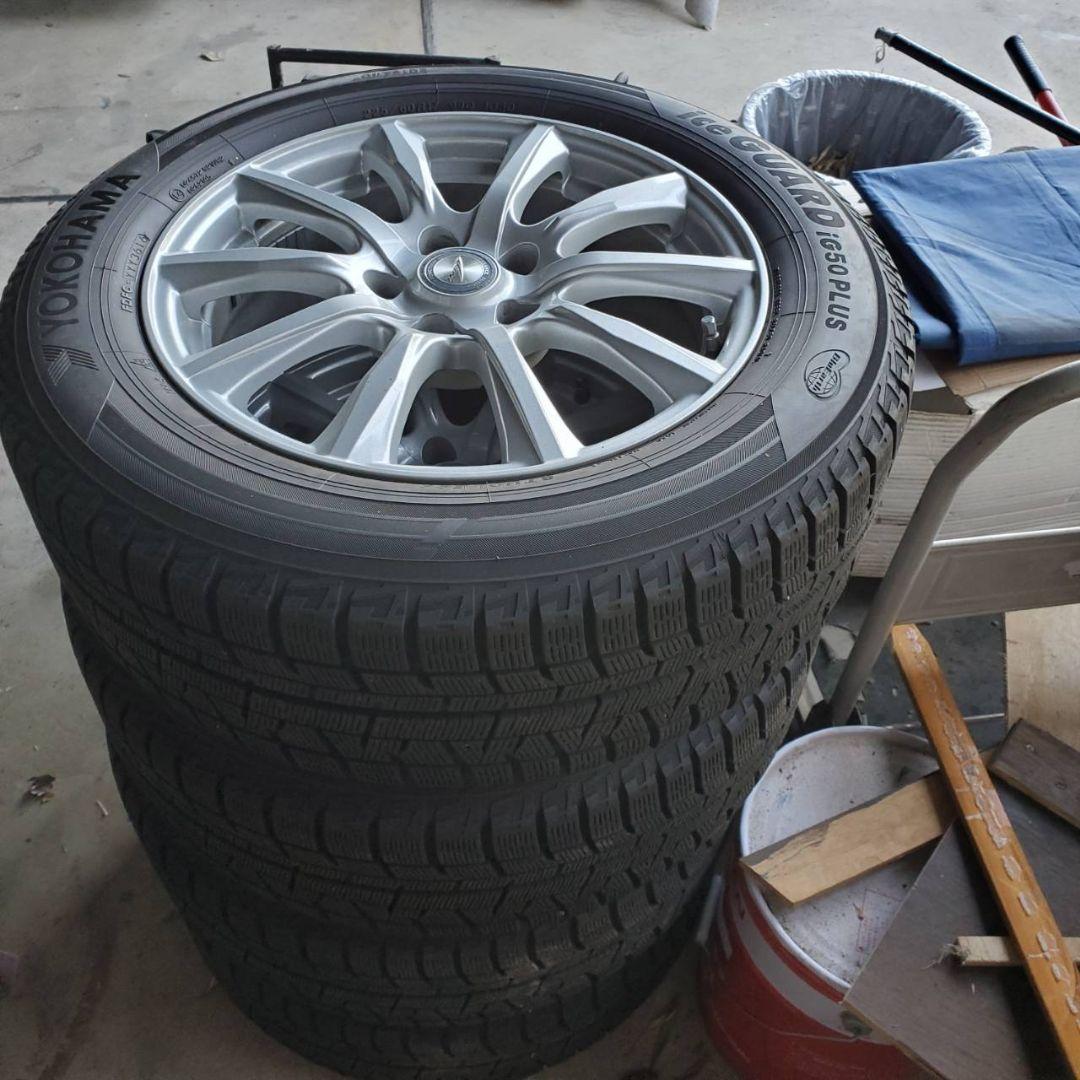 お値下げ【室内保管】スタッドレスタイヤ 225/60R17 99Q 4本セット