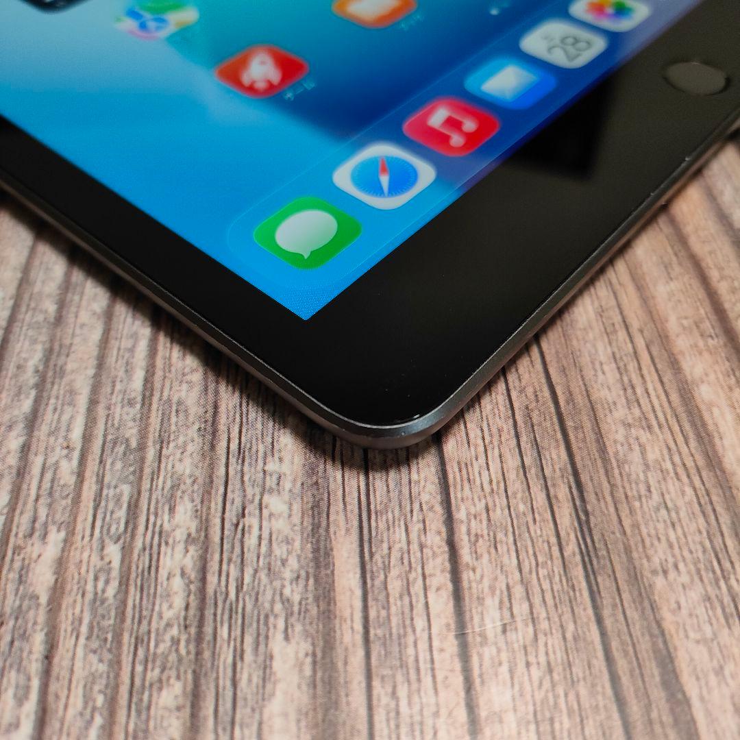 iPad 第8世代 32GB グレー 美品 バッテリー91%