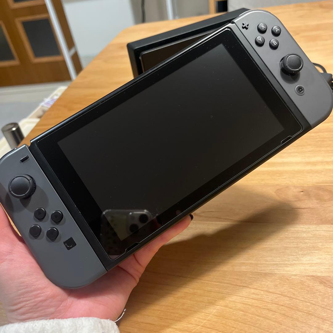 Nintendo Switch 本体 + 付属品＋SDカード