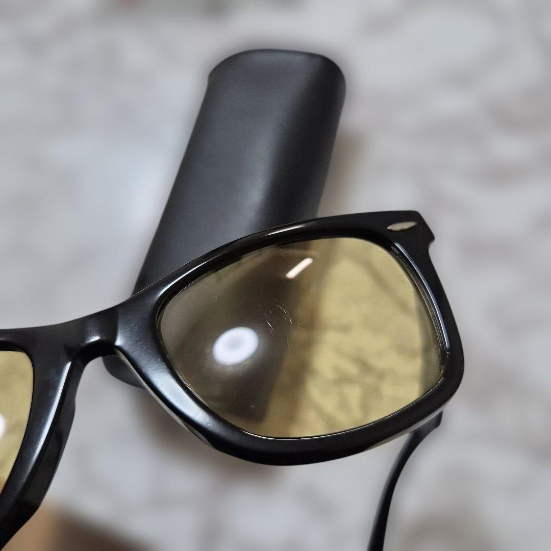 Ray-Ban Wayfarer RB 2140-F ブラック