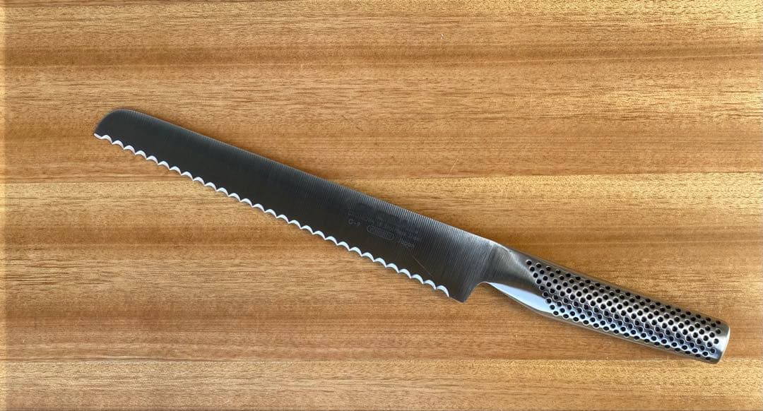 グローバル　パン切り包丁　G９