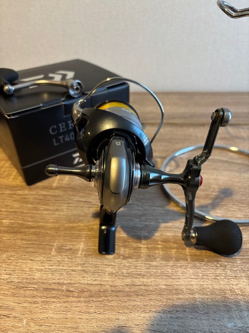 本日のみ特価　ダイワ　超美品24セルテートLT4000-CXH リブレZPI