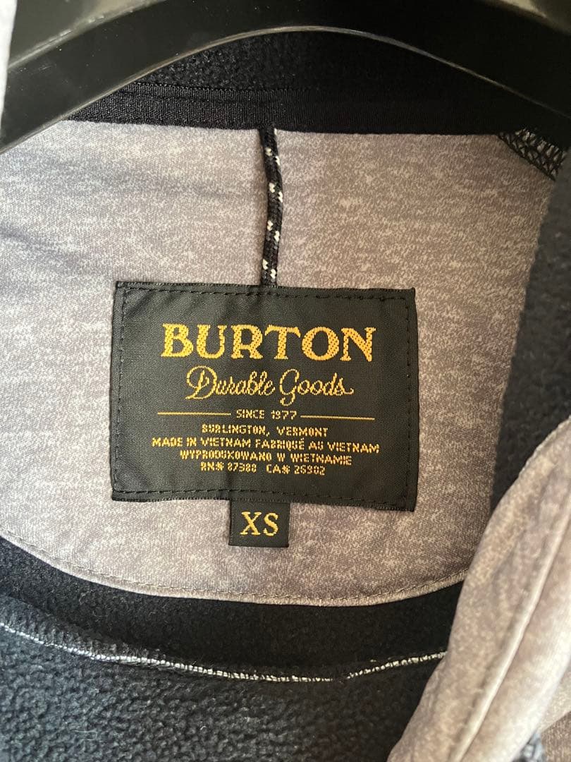 BURTON フード付き撥水パーカー グレー　スノーボードウェア