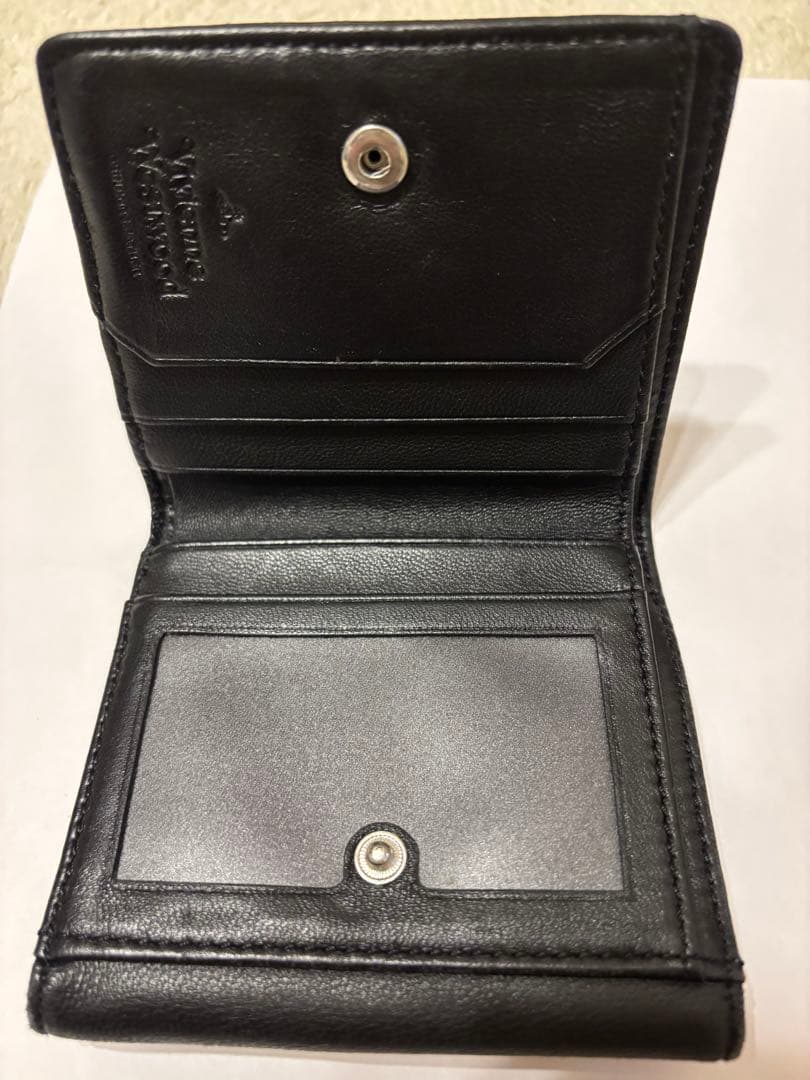 Vivienne Westwood 二つ折り財布