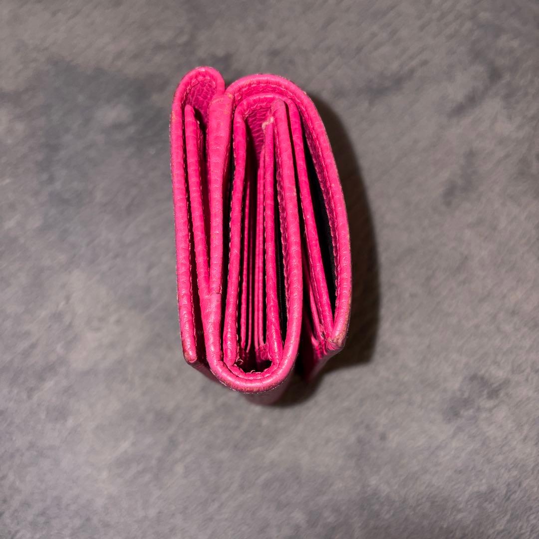 GUCCI 三つ折り財布 GGロゴ ピンク 箱付き