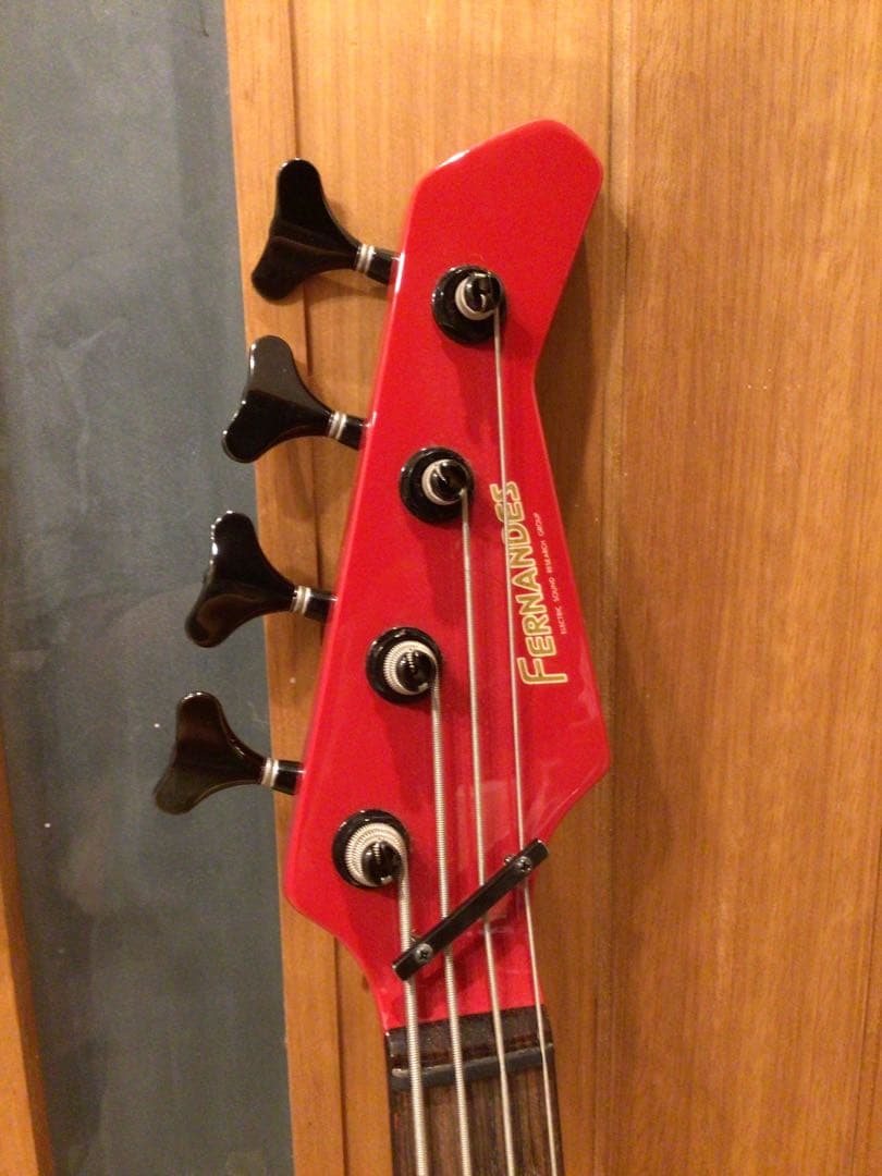 エレキベース　Fernandes FRB-65
