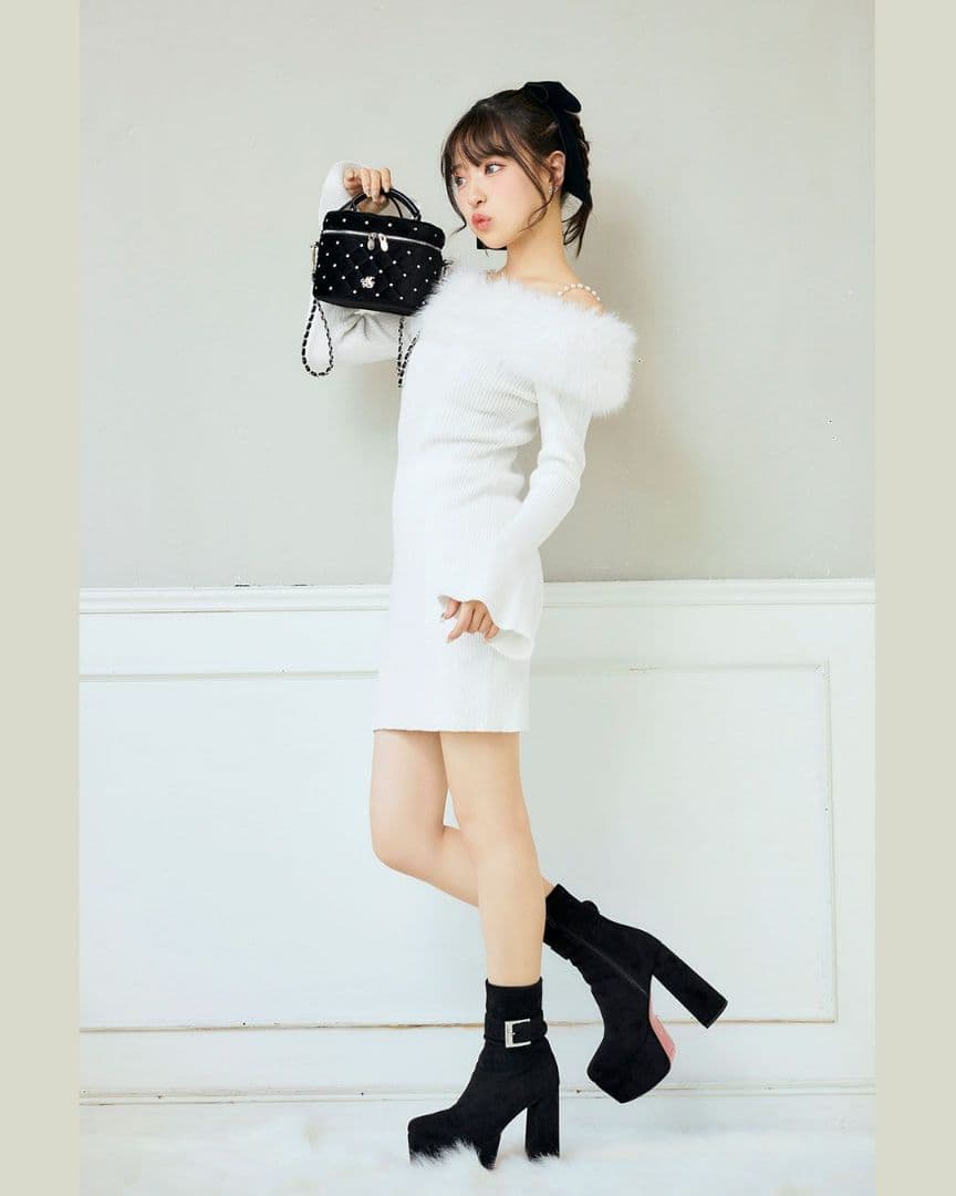 ミシェルマカロン　バックルショートブーツ13cm　ブラック　M