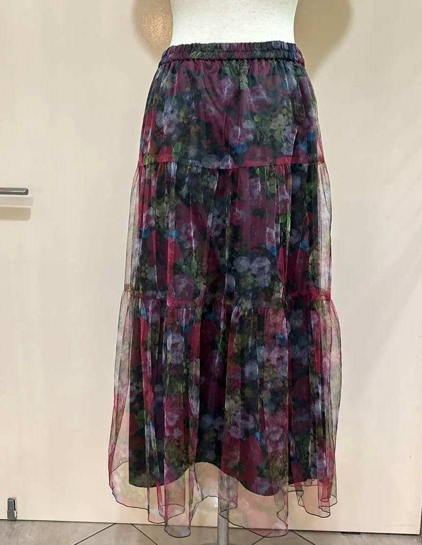 新品タグ付き　エムズグレイシー（M'S GRACY）ロングスカート　サイズ40