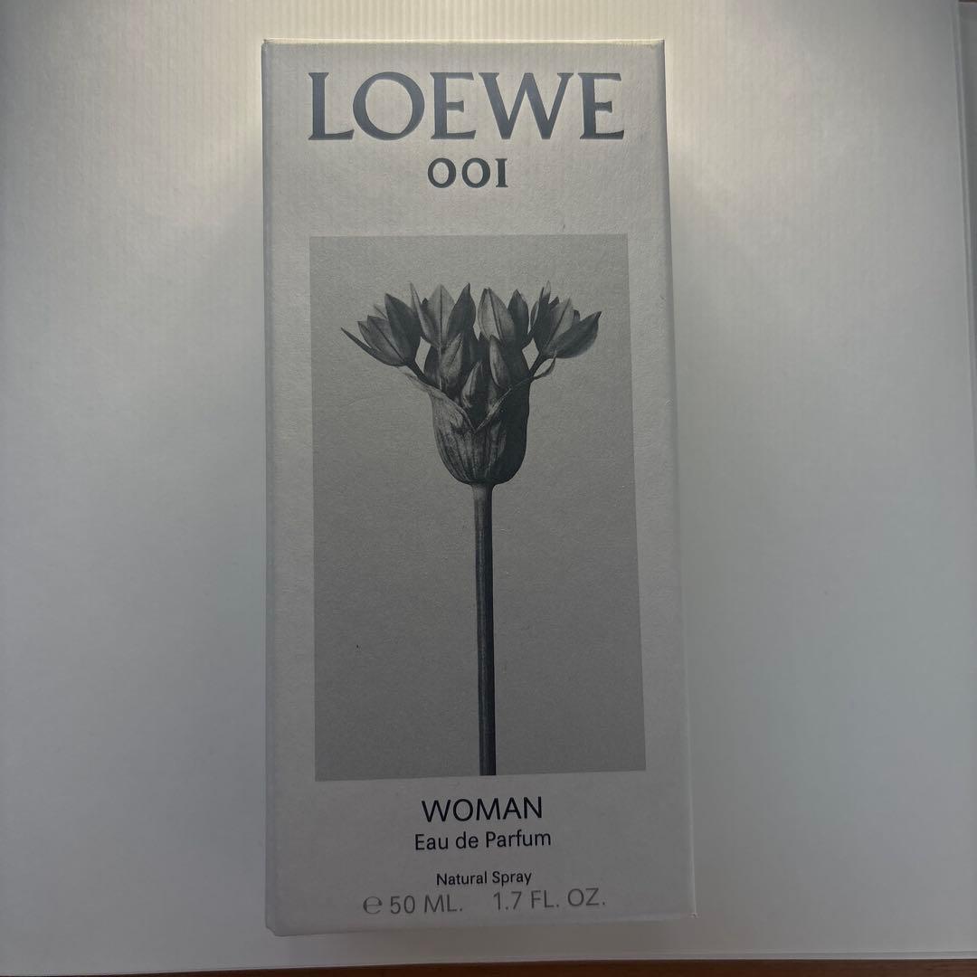 LOEWE ロエベ　001 WOMAN