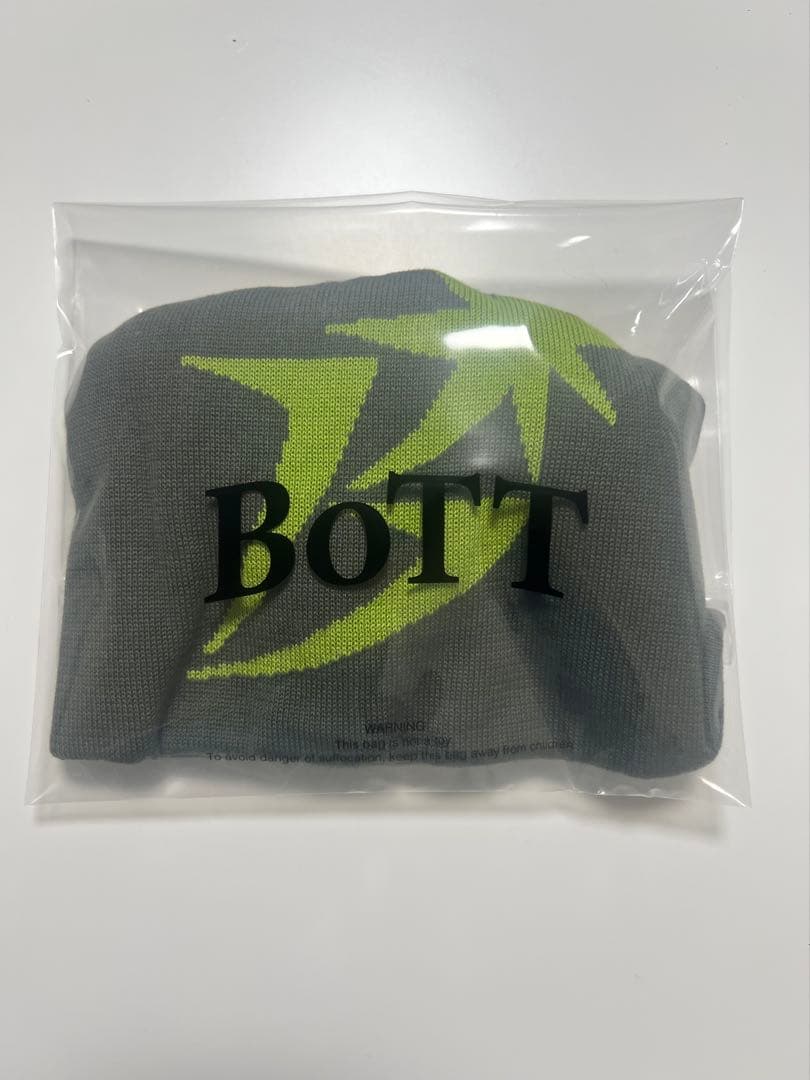新品　BOTT ニット帽 ビーニー