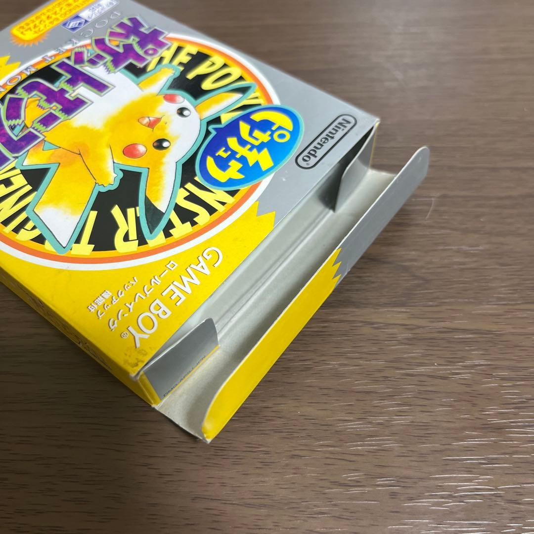 ゲームボーイ　ポケットモンスター　ピカチュウ版　箱説明書マップ付