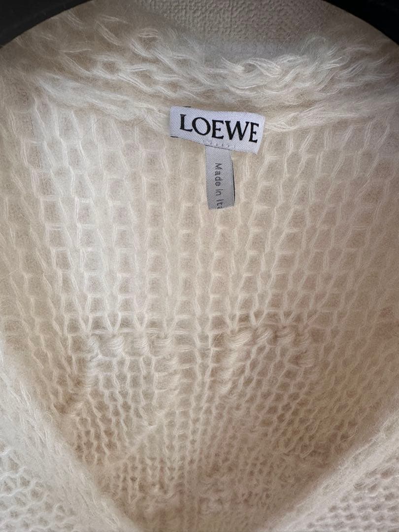 LOEWEニットカーディガン　アイボリー