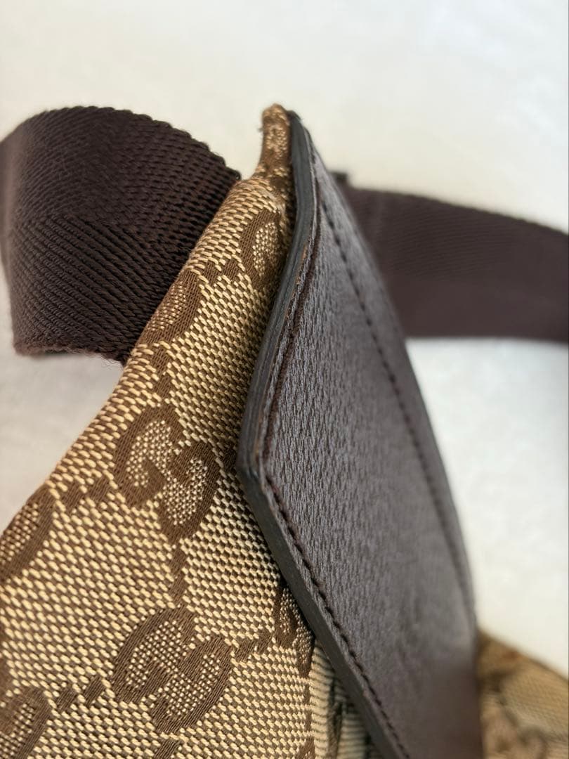 【美品】GUCCI グッチ ウエストポーチ GGキャンバス ボディバッグ