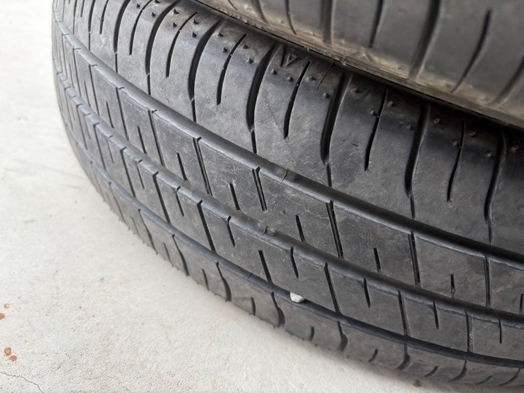 WEBERE　155/65/r14 23年製　goodyear