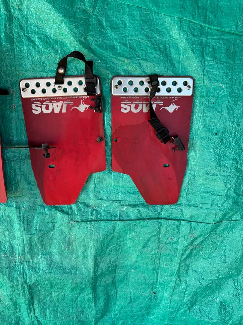JAOS 赤い泥よけ 4枚セット 取り付け金具付き