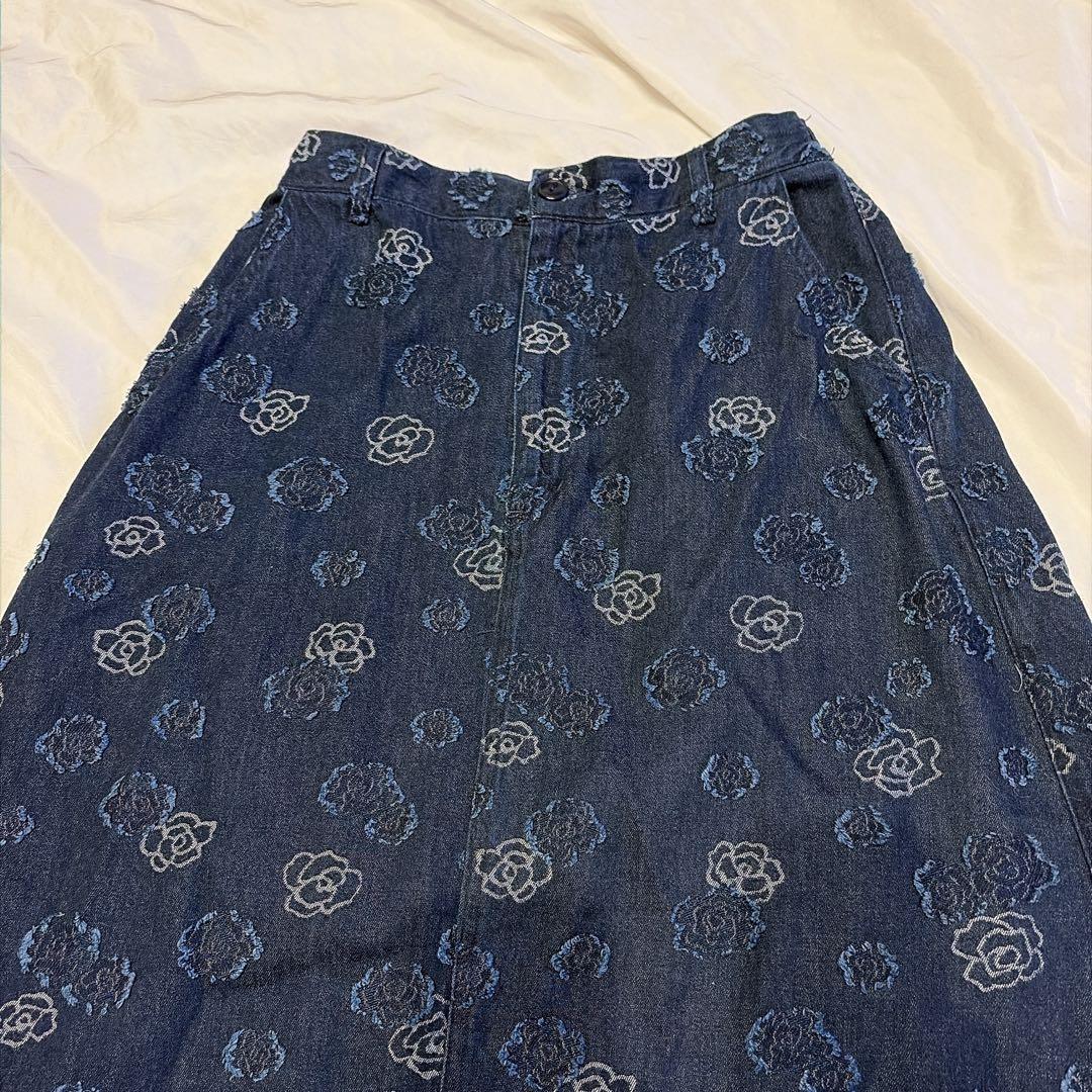 美品　BLUE TRICK カメリア柄　デニムロングスカート　児島ジーンズ　L