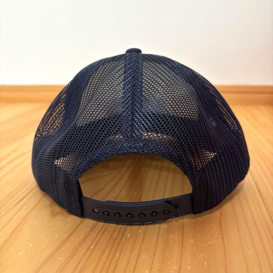【美品】KITH トラッカーキャップ ホワイト/ネイビー 帽子