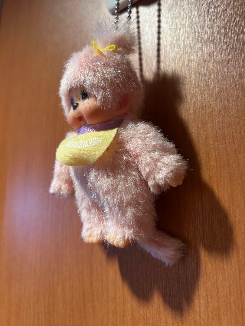 新品 モンチッチ ピンク ラメ キーホルダー　非売品　レア